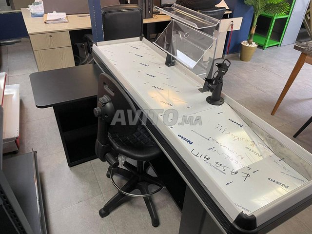 Sortie de caisse et panier pour clients