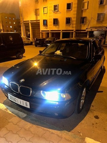 Voiture BMW Serie 5  à Casablanca  Essence