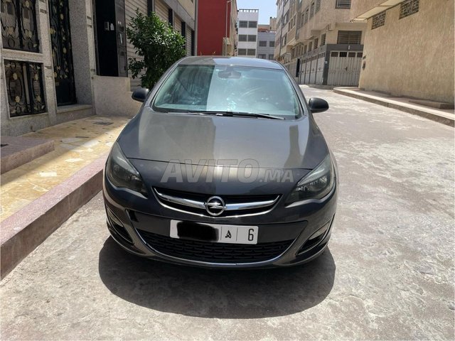 Opel Astra occasion Diesel Modèle 