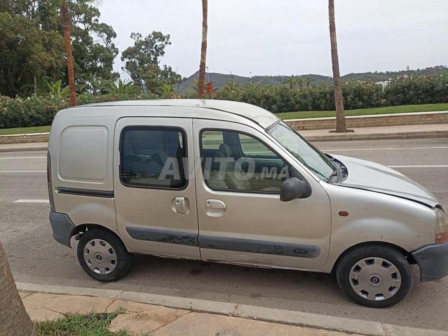 Renault Kangoo occasion Essence Modèle 