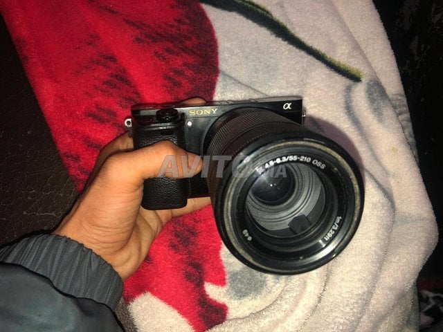 Sony A6000 With 16-50 & 55-210 lens & SD 64GB 