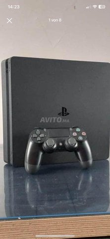 playstation network 4 slim  