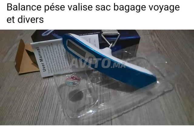 Balance pèse valise sac voyage et divers articles