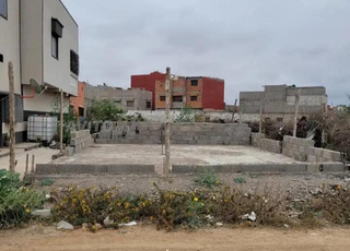 بقعة أرضية للبيع 