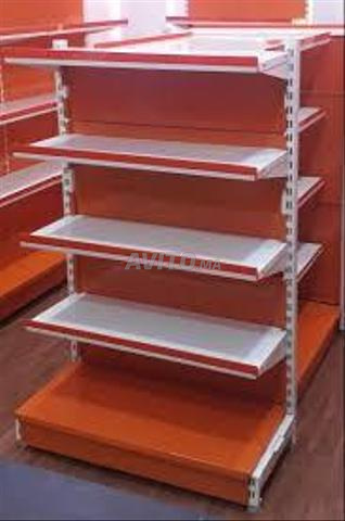 Rayonnage commercial pour les magasins