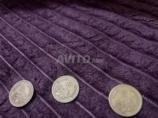 3 pièces de monnaie 20 centimes