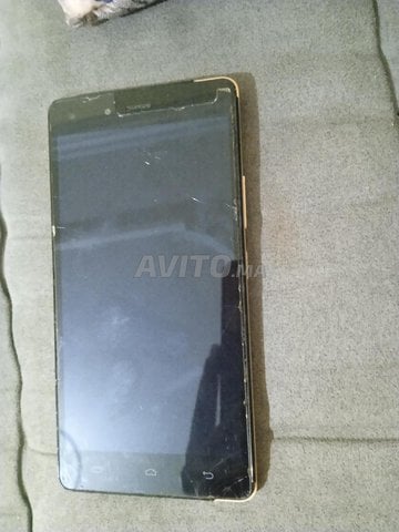 Infinix Hot 4