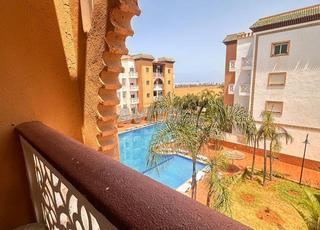 شقة مفروشة للإيجار مع إطلالة ممتعة