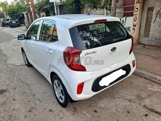 Kia Picanto occasion Essence Modèle 