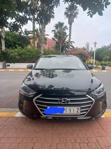 Hyundai Elantra occasion Diesel Modèle 