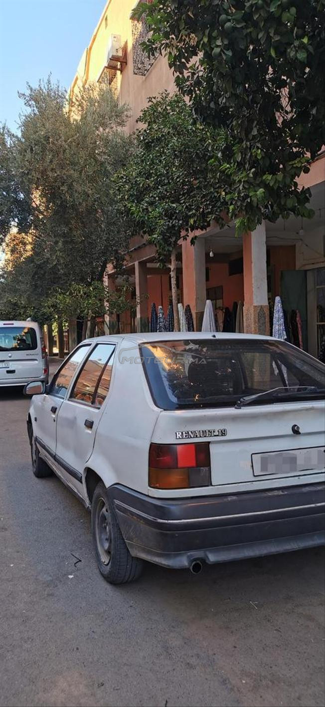 Renault 19 