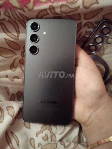 galaxy S24 