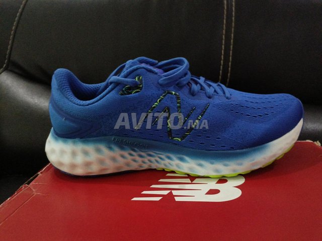 NEW BALANCE FRECH FORM EVOZ