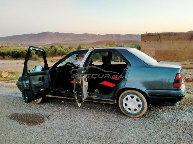 Renault 19