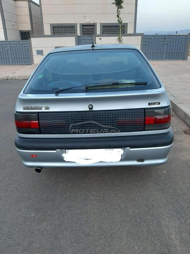 Renault 19 à vendre 