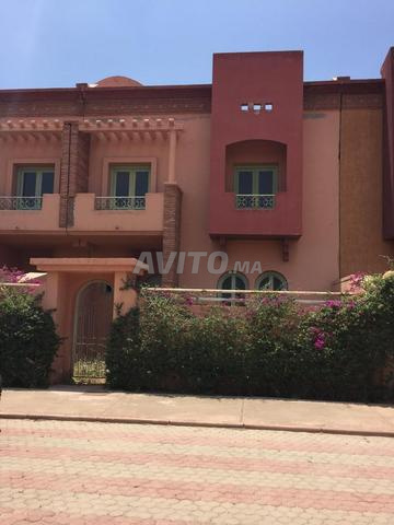 villa bien placé à vendre tamansourt Marrakech 