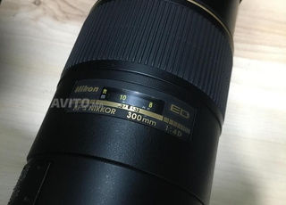 عدسة نيكون AF-S 300mm f4D IF-ED Format FX
