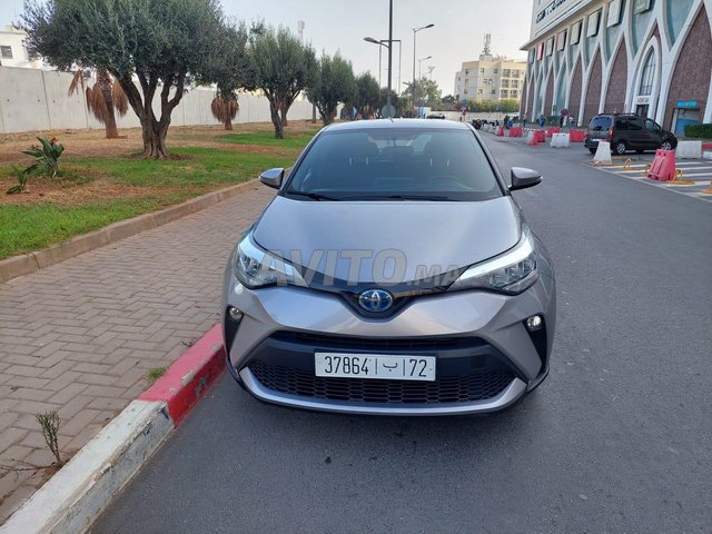 Toyota C-HR occasion Essence Modèle 