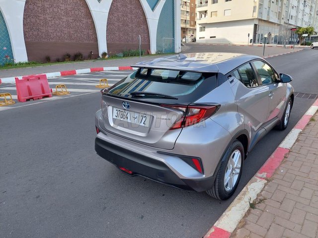 Toyota C-HR occasion Essence Modèle 