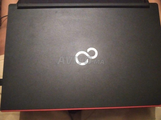 PC portable FUJITSU LIFEBOOK E Series i5 6e 