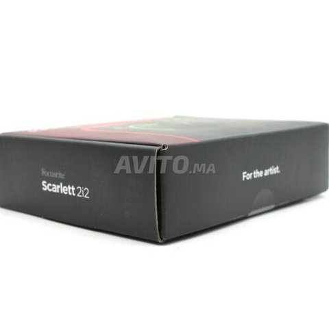 Focusrite Scarlett 2i2 4 ème Gen Interface Audio