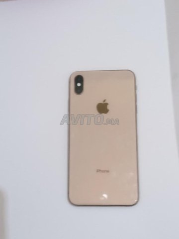 Iphone xs max gold official