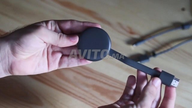 chromecast 3 original ème génération by Google 