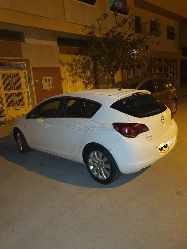 opel astra j