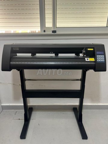 Cutting Plotter Jinka PE721 آلة تقطيع الفليكس
