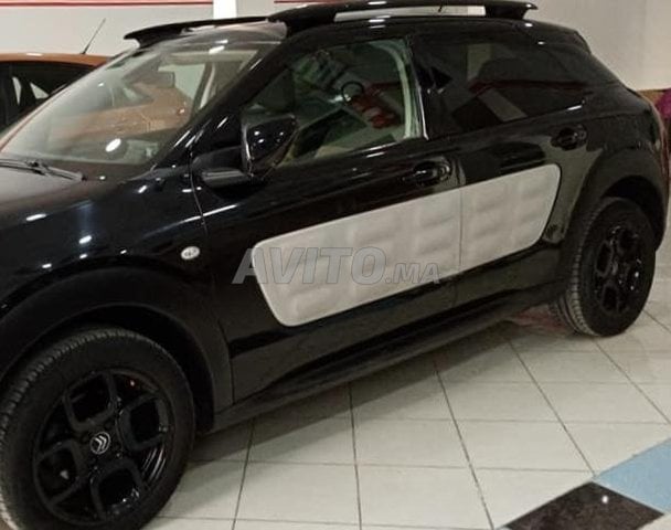 Citroen C4 CACTUS occasion Diesel Modèle 