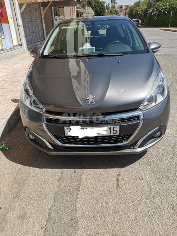 Peugeot 208 occasion Diesel Modèle 