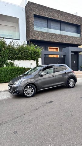 Peugeot 208 occasion Diesel Modèle 