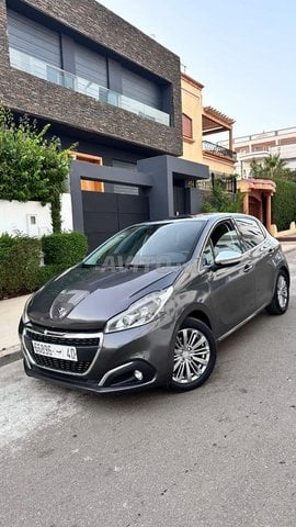 Peugeot 208 occasion Diesel Modèle 