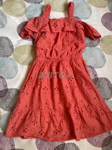 Robe petite fille - très bon état 