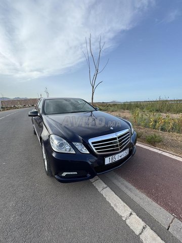 Mercedes-Benz 250 occasion Diesel Modèle 