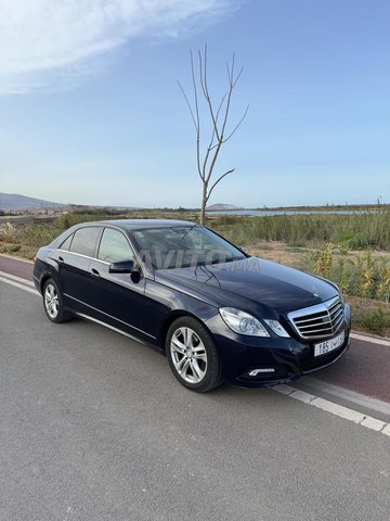 Mercedes-Benz 250 occasion Diesel Modèle 