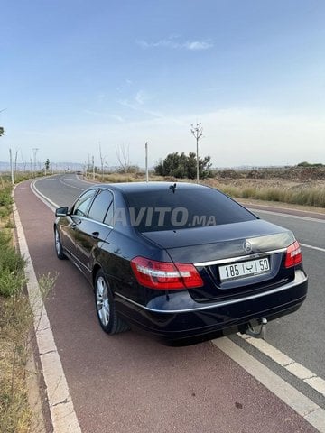 Mercedes-Benz 250 occasion Diesel Modèle 