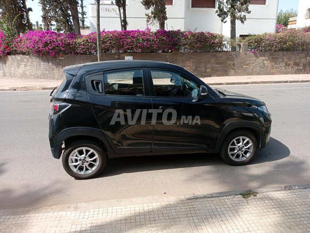 Mahindra kuv_100 occasion Diesel Modèle 