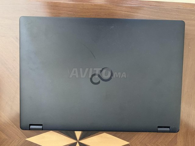 Fujitsu i3 10th