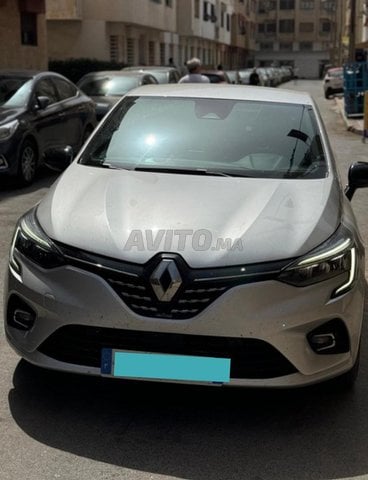 Renault Clio Hybride initiale E Tech Paris 