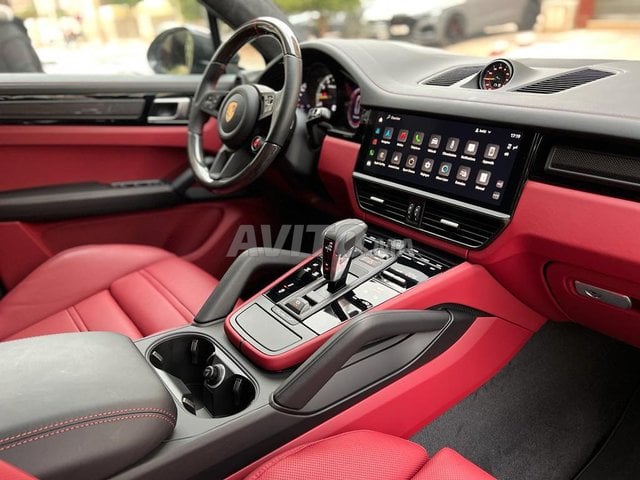 Porsche Cayenne Diesel Automatique 2023 à Rabat