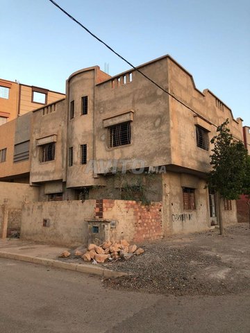 دار أو فيلا للبيع 