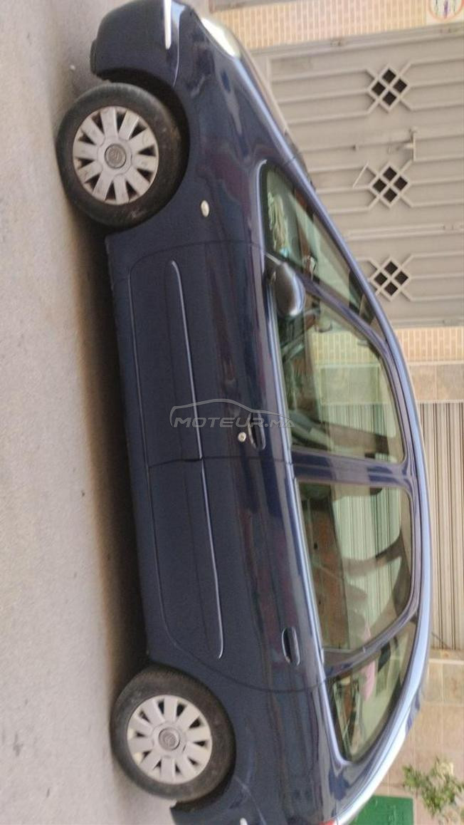 Citroen Xsara Picasso bleue 