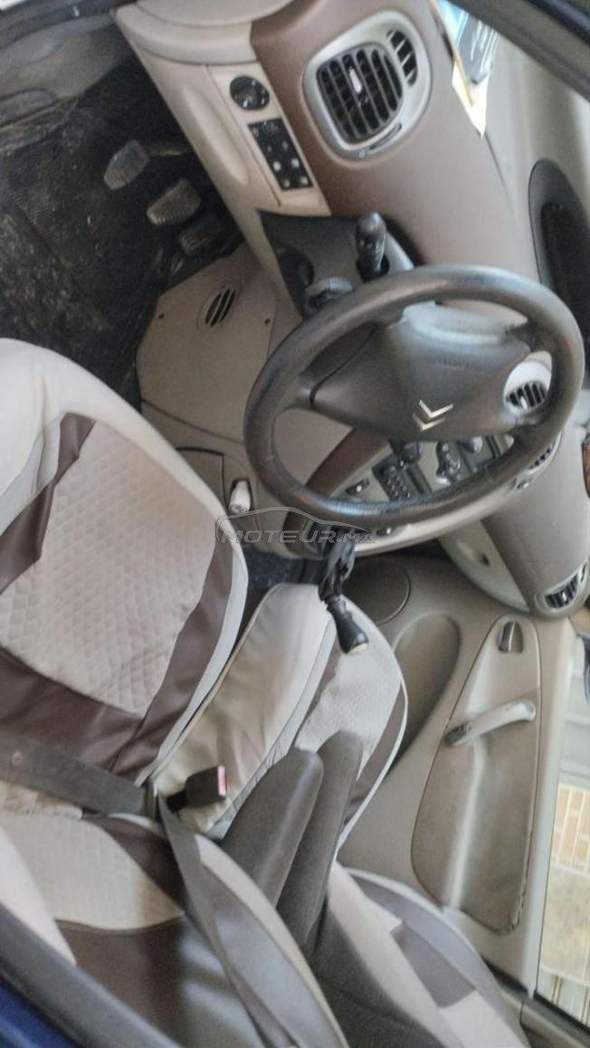 Citroen Xsara Picasso bleue 