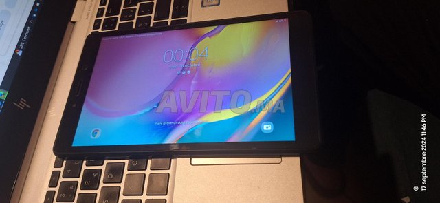 SAMSUNG GALAXY TAB A8