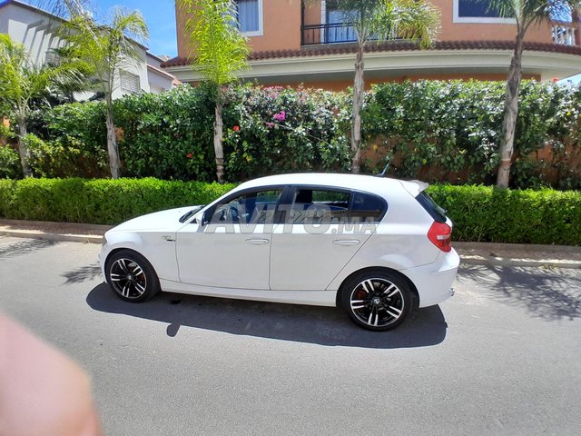 BMW Série 1 Essence Automatique 2009 à Mohammedia