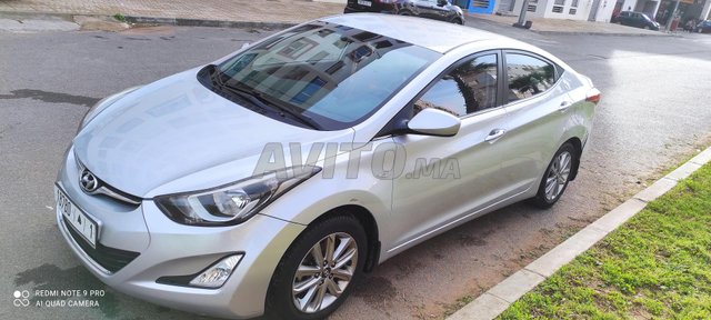 Hyundai Elantra occasion Diesel Modèle 