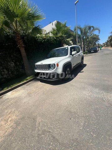 Jeep Renegade occasion Diesel Modèle 