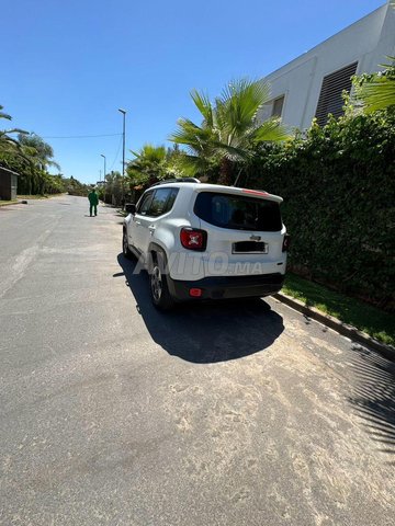 Jeep Renegade occasion Diesel Modèle 