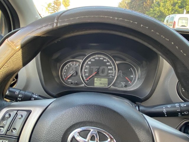 Toyota Yaris occasion Essence Modèle 